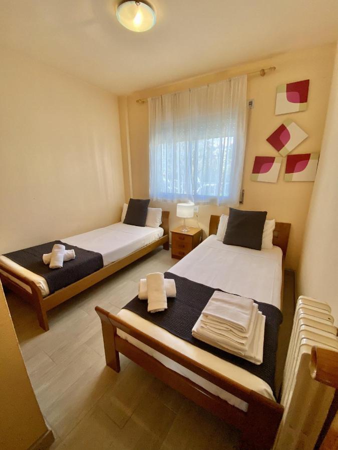For A Stay Eden Mar 坎布里尔斯 外观 照片