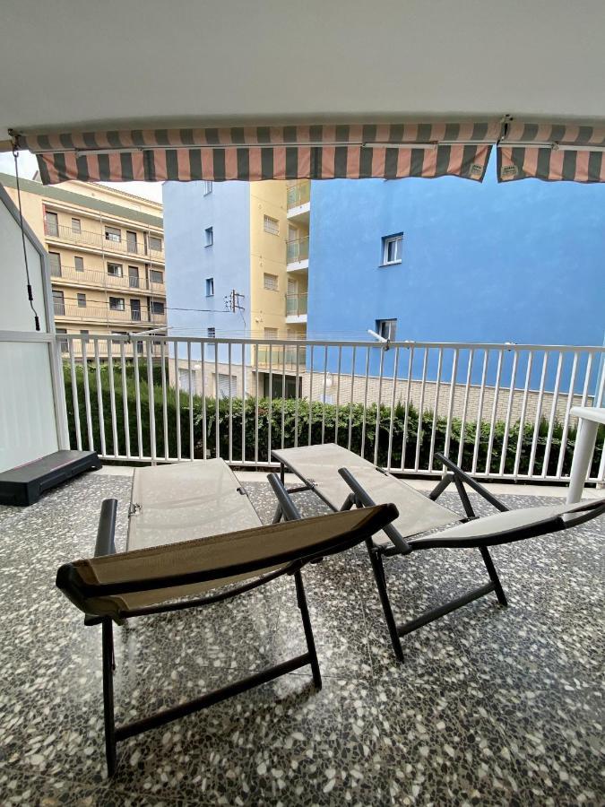 For A Stay Eden Mar 坎布里尔斯 外观 照片