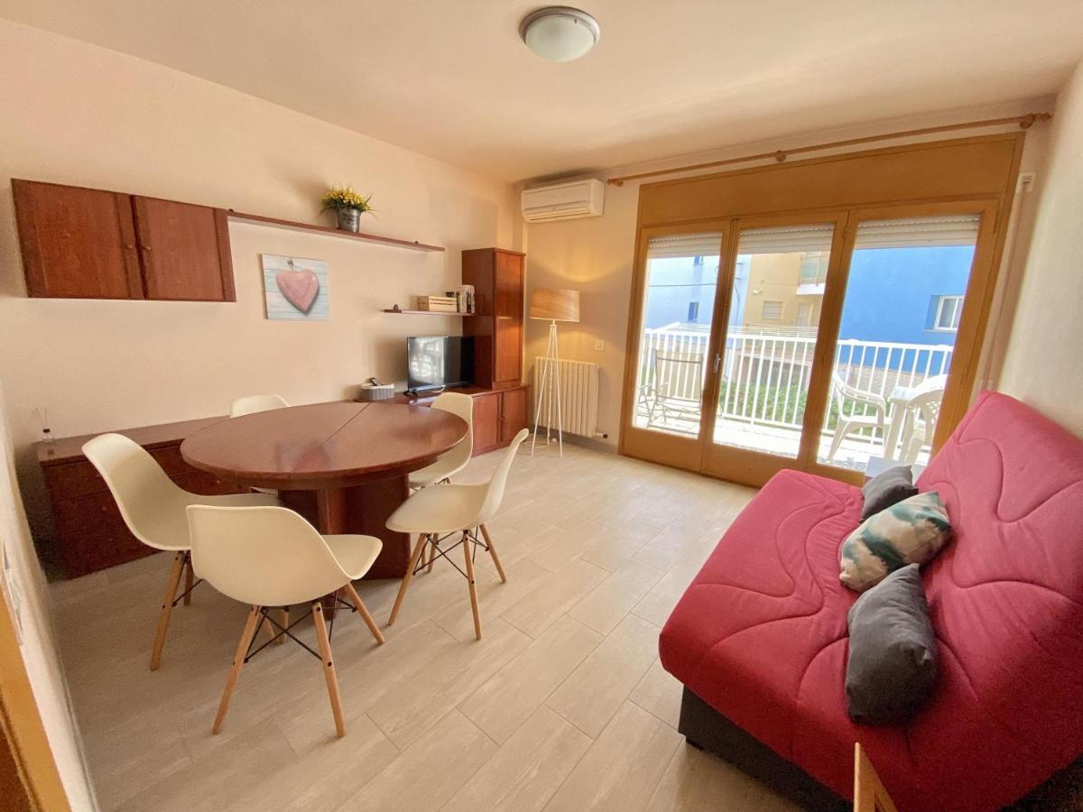 For A Stay Eden Mar 坎布里尔斯 外观 照片